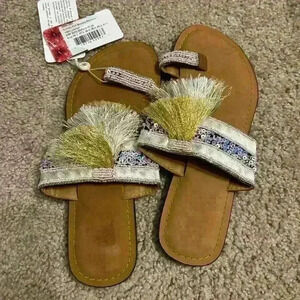 America & beyond Indian tassel sandals size 38 NWT